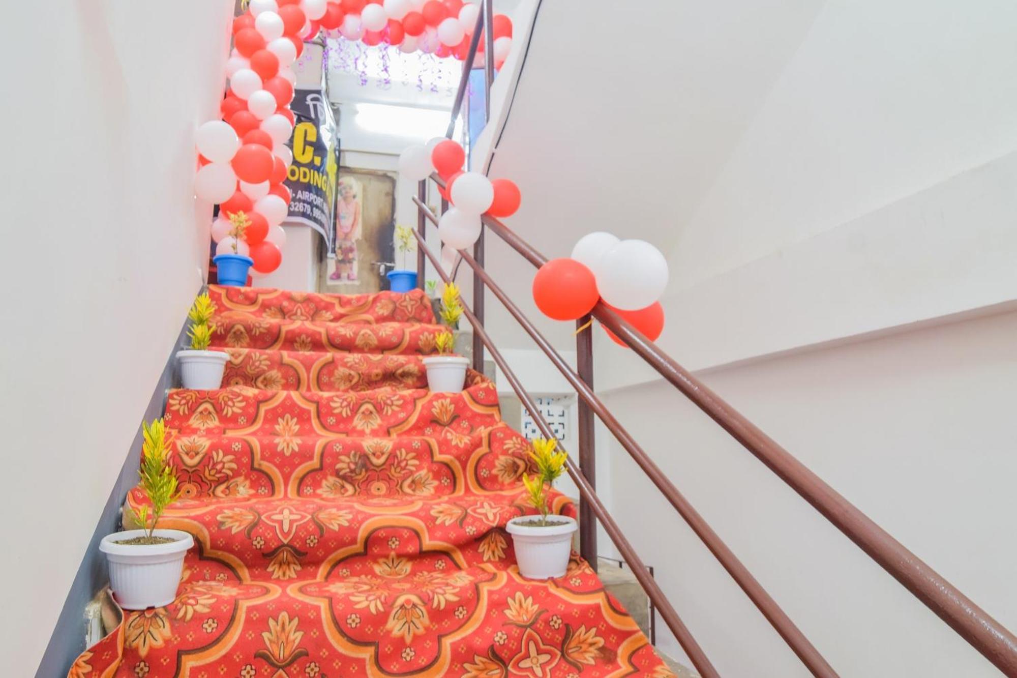 Hotel O Dc Lodge Kaharpara Zewnętrze zdjęcie